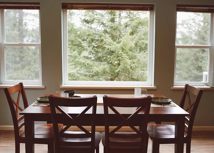 Lakeshore Lodging Apartment H